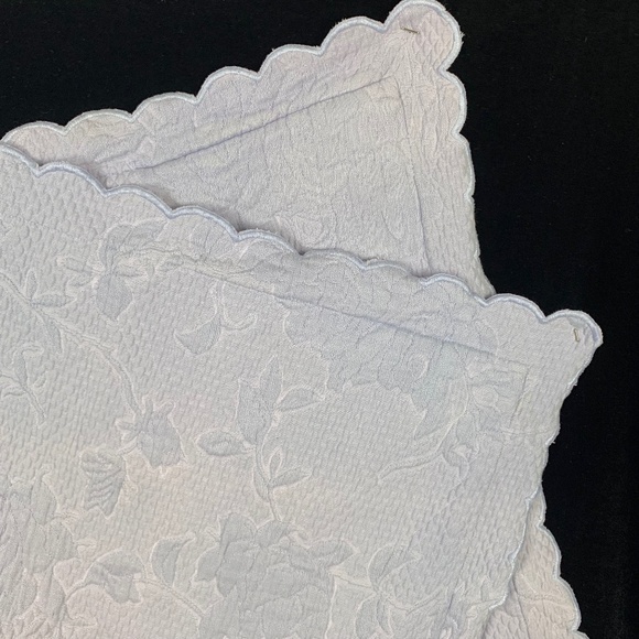 2 Company Store Lavender Pillow Shams Quilted Matelasse European Scalloped Edges - Picture 1 of 10
